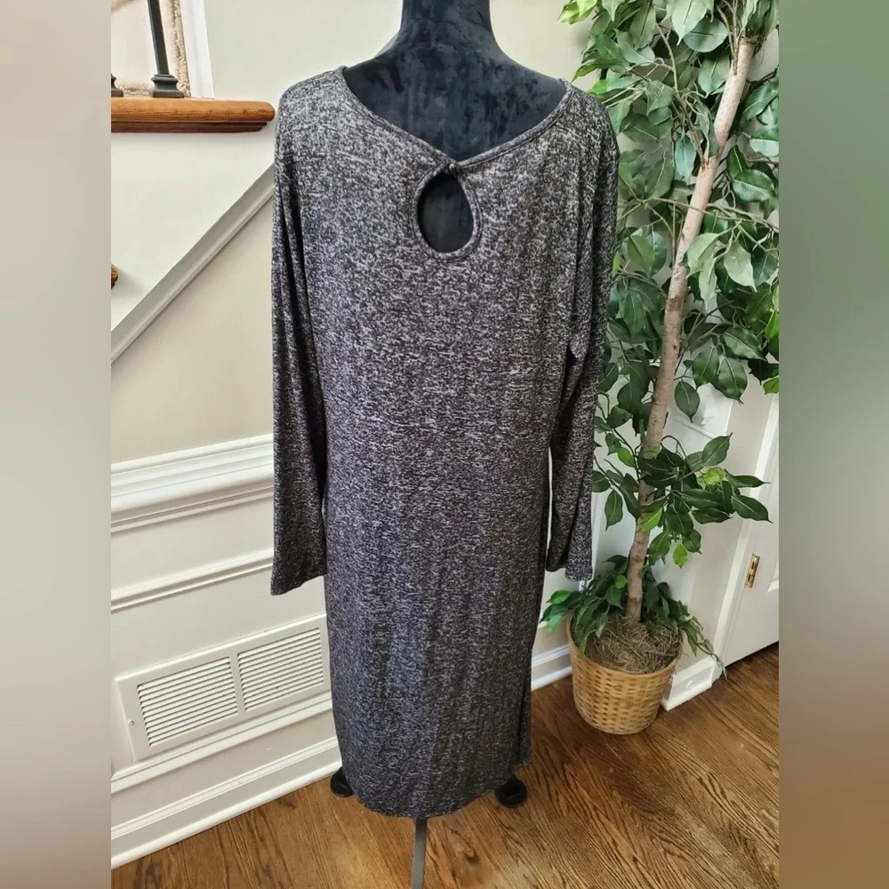 ASHLEY STEWART | Ruched Dress - Picture 9 of 12